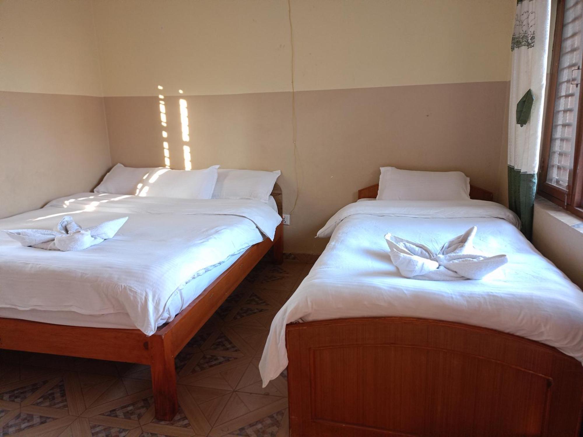 Pokhara Metro Eco Hotel Kültér fotó