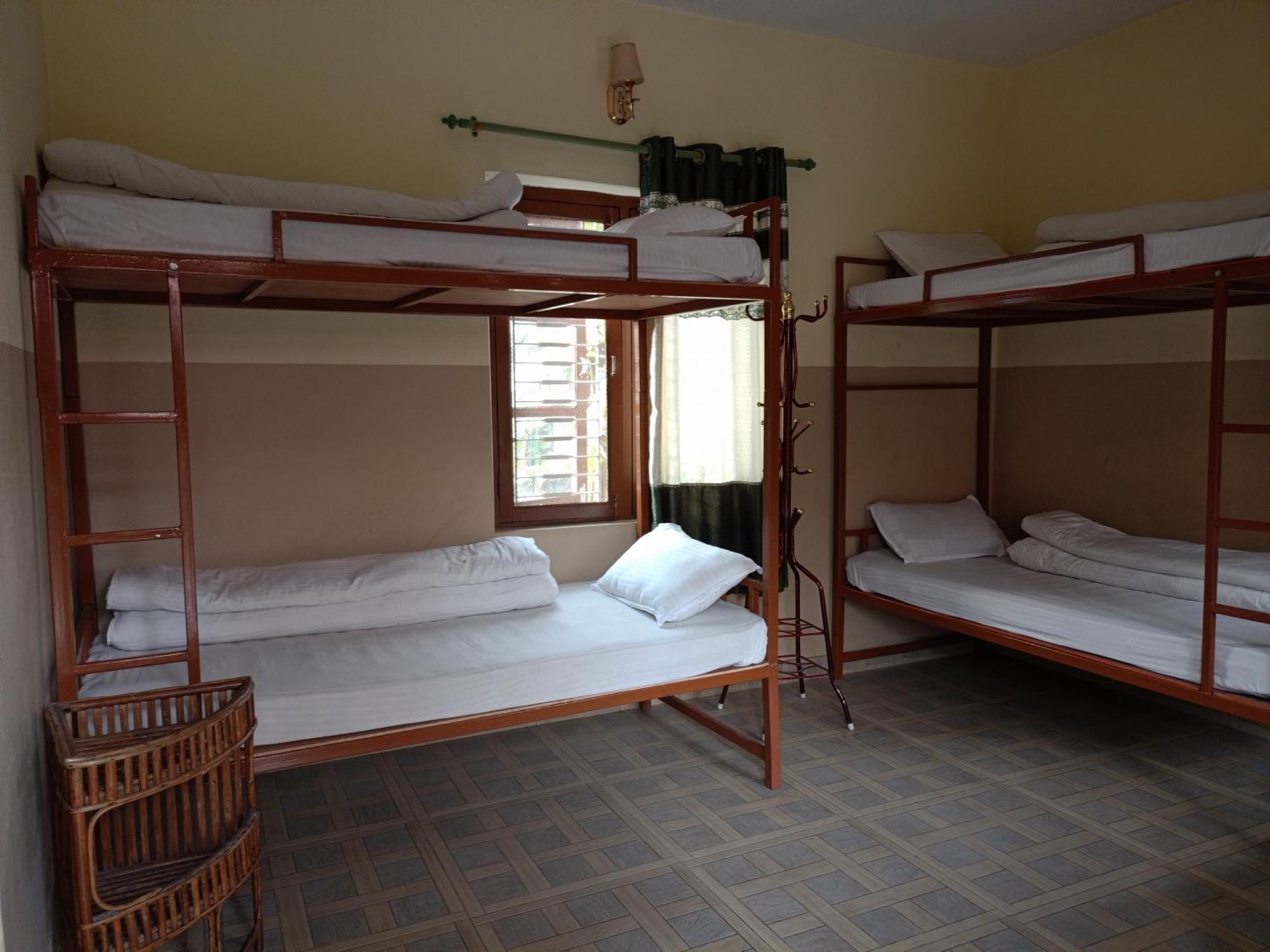 Pokhara Metro Eco Hotel Szoba fotó