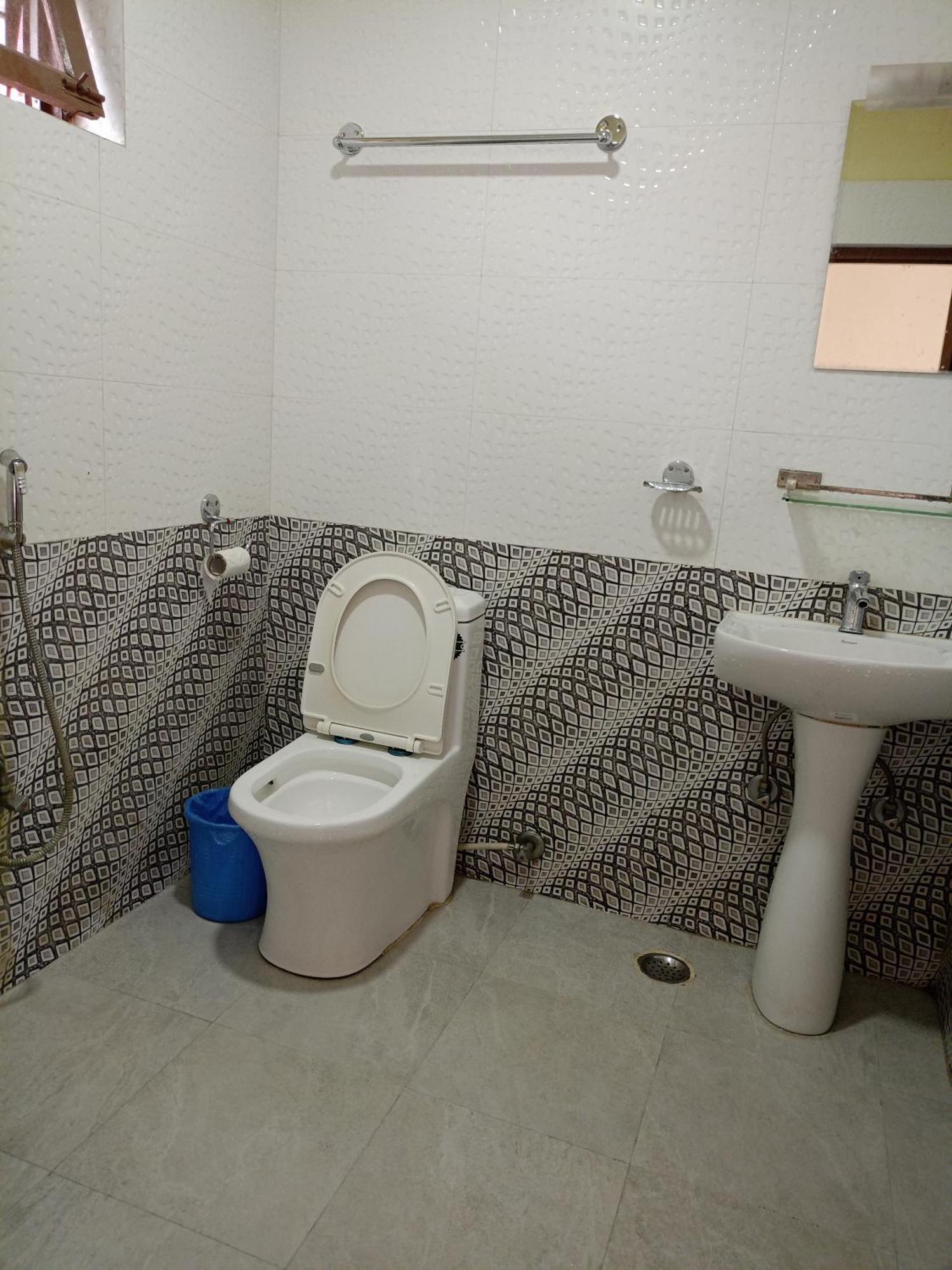 Pokhara Metro Eco Hotel Kültér fotó