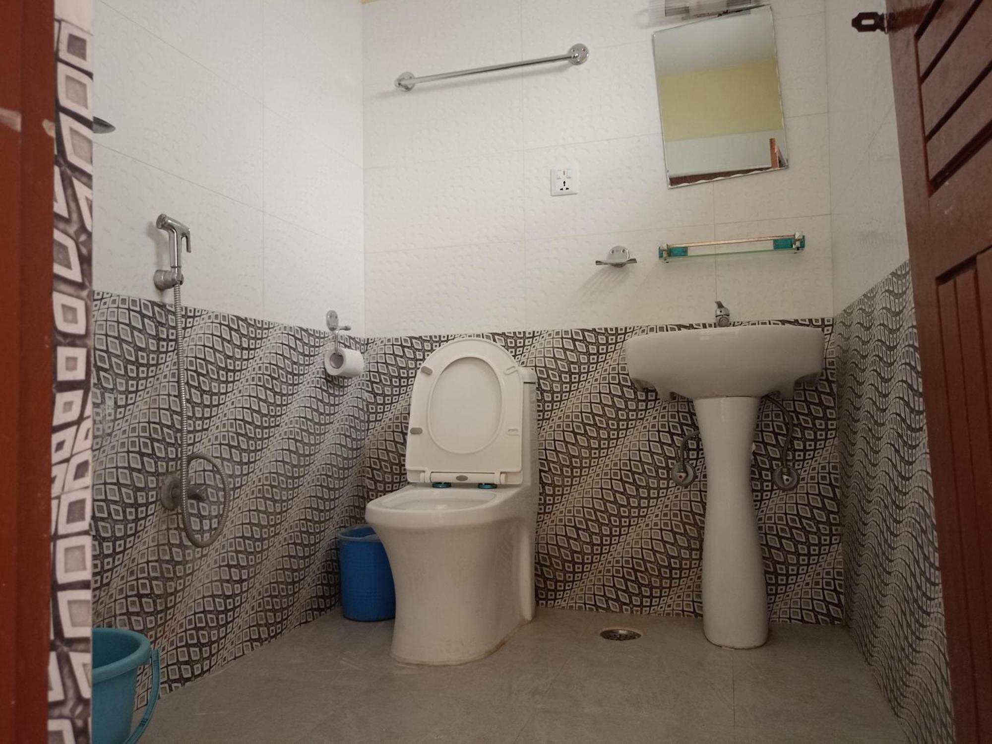Pokhara Metro Eco Hotel Kültér fotó